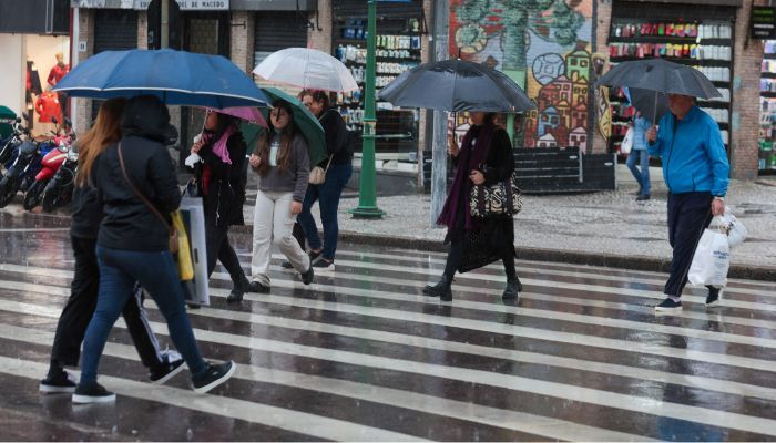 Foto: Geraldo Bubniak/AEN 27 estações do Simepar atingiram em apenas 15 dias a média de chuvas para junho